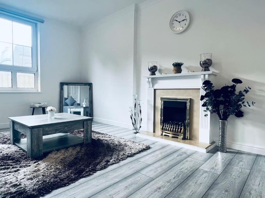 Superb 2 Bedroom Apartment With Free Parking Edynburg Zewnętrze zdjęcie